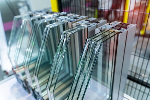 شیشه ضدخش با سطح مقاوم و ماندگاری بالا